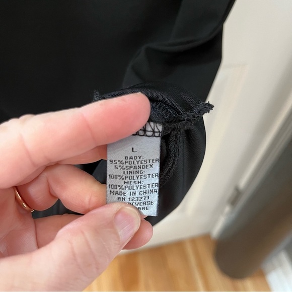 Justify black dress with mesh on middle of dress and on bottom. size large - Picture 11 of 11